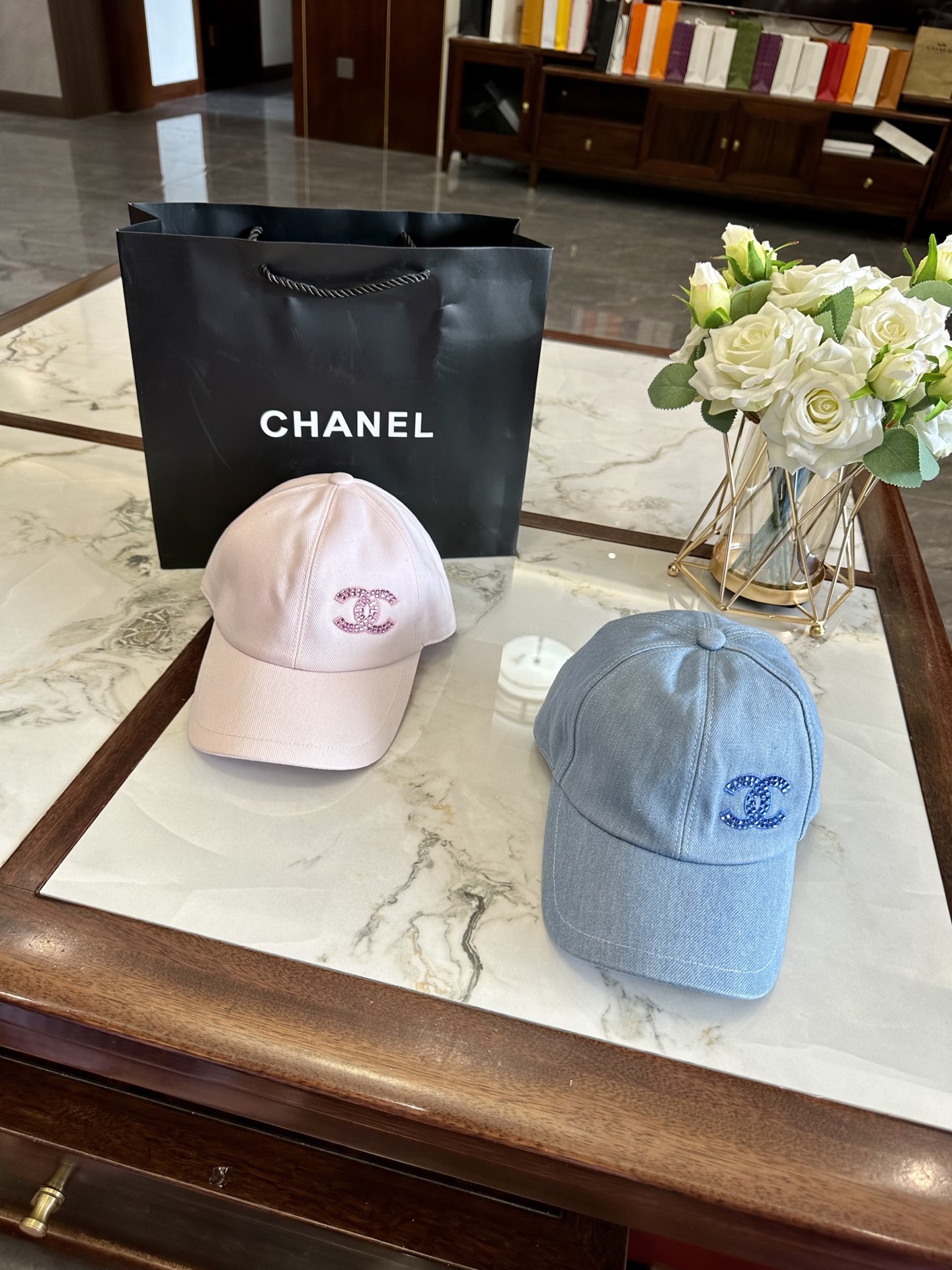 chanel hat model 22
